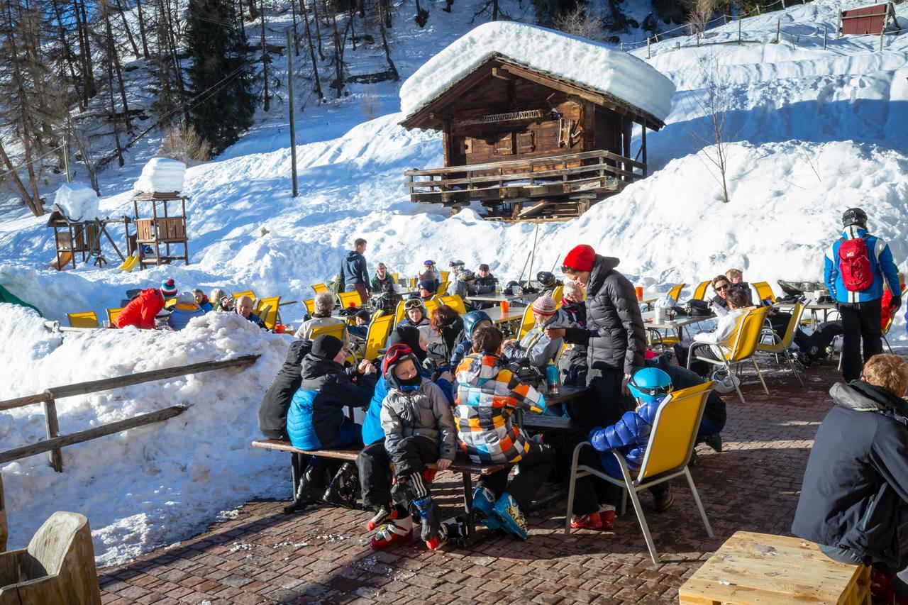 Gite Du Prilet Saint-Luc Esterno foto
